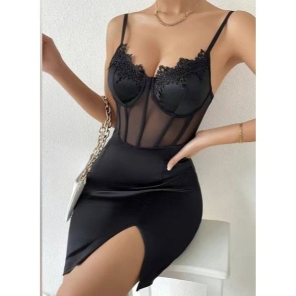 Glamour Girl Black Dress - Picture 5 of 6